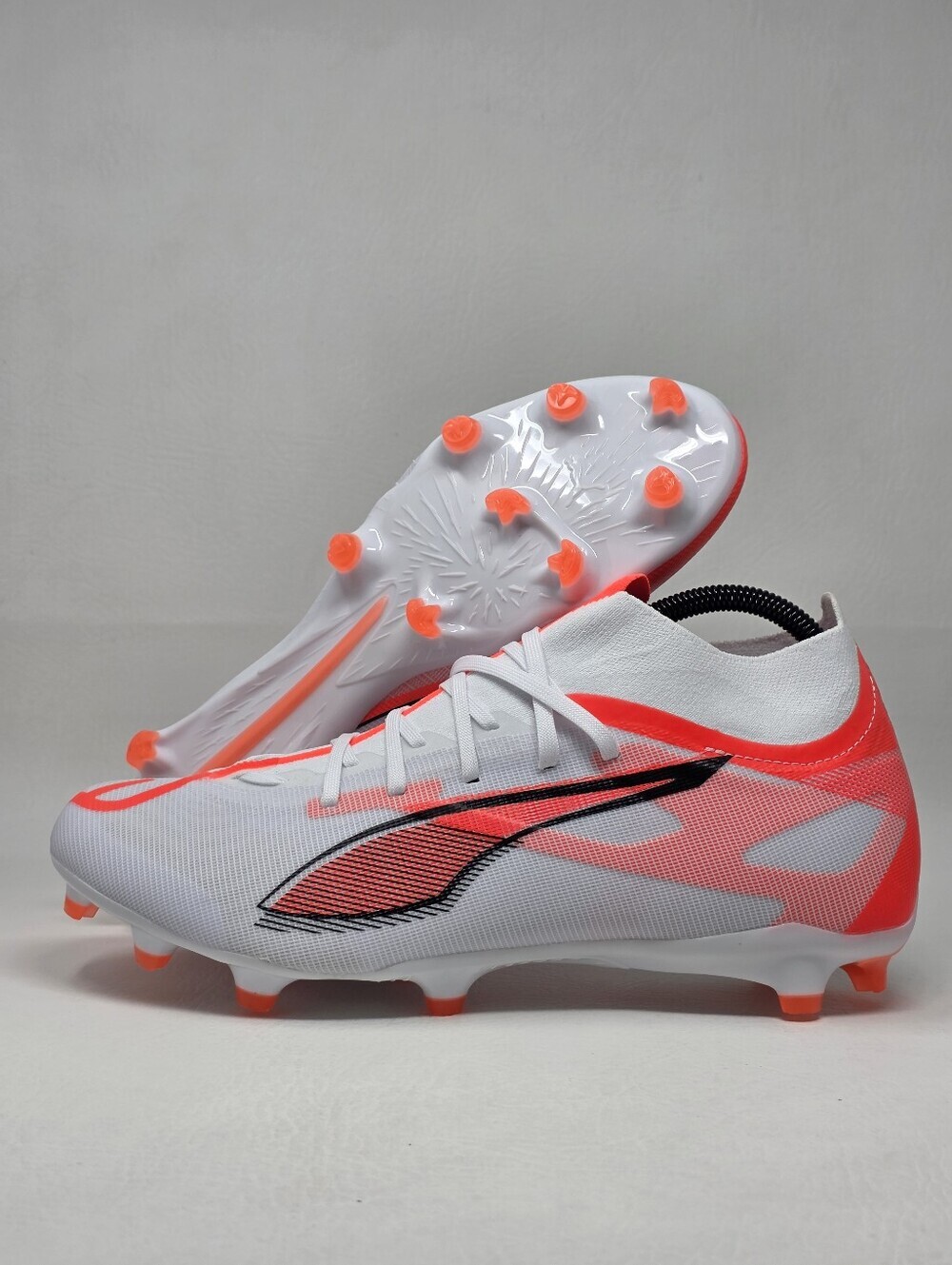 Puma Women's Ultra 6 Match + FG/AG Pack  White/Black Red 108174-01 Size 11.5 New